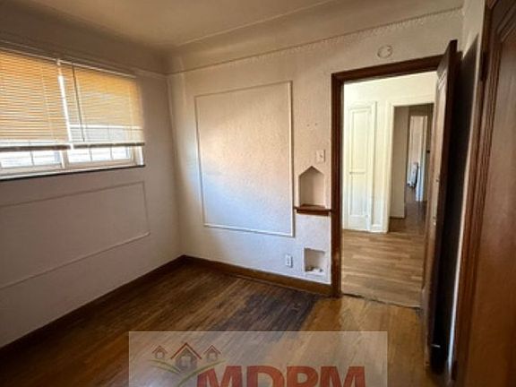 3rd image of 4830 Grayton St #2N
