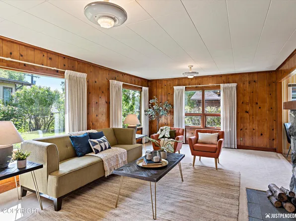 528 W 14th Ave, Anchorage, AK 99501