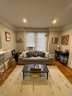 Rented by Avenues Real Estate | media 15