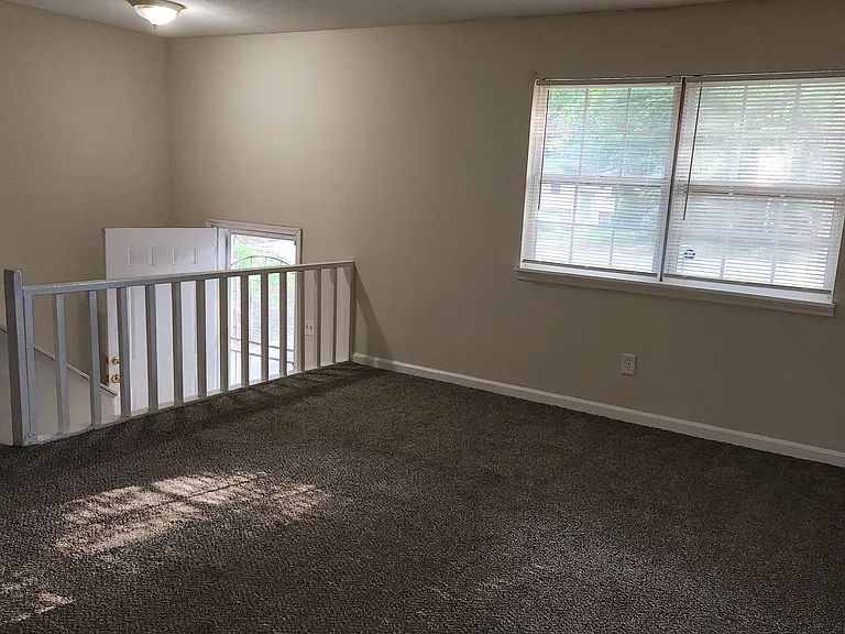 1618 Treasure Cv — Photo 24