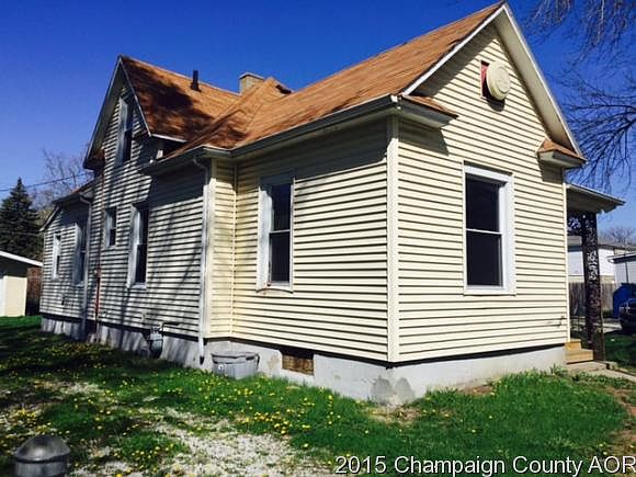 2nd image of 1303 N Market St