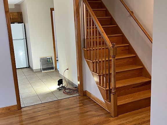 5th image of 72 Boulanger Ave