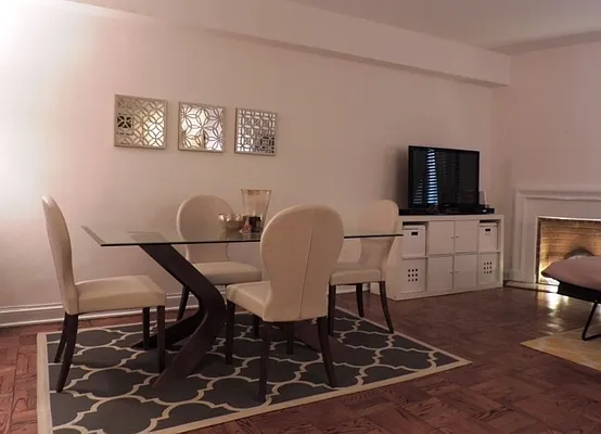 Rented by essential NEW YORK Real Estate | media 2