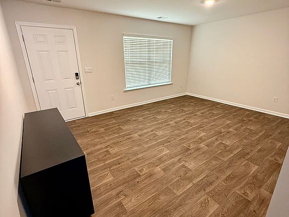 Flex Room