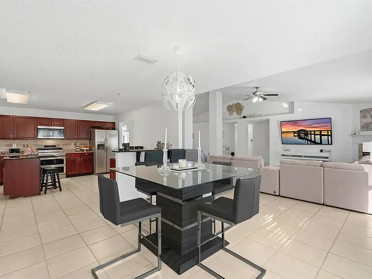 6 Reybury Ln — Photo 26