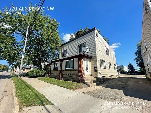 3rd image of 1520 Alpine Ave NW