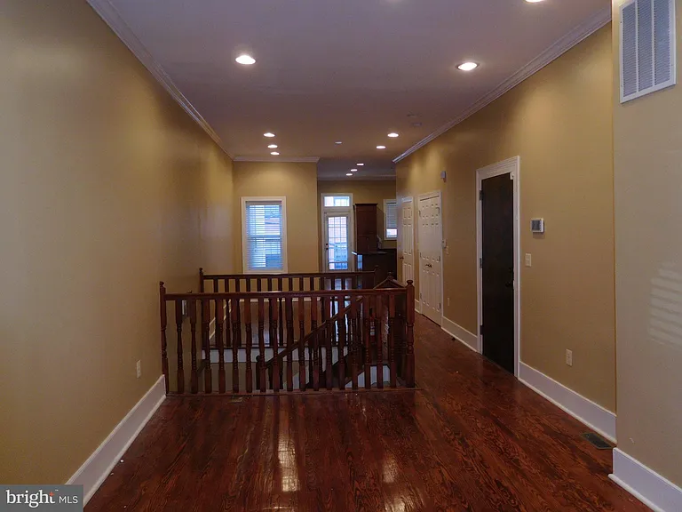 1318 W St NW #1 — Photo 4