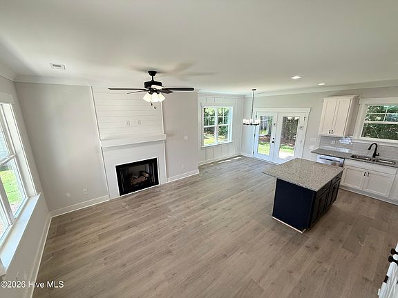 5th image of 443 Peregrine Ridge Drive