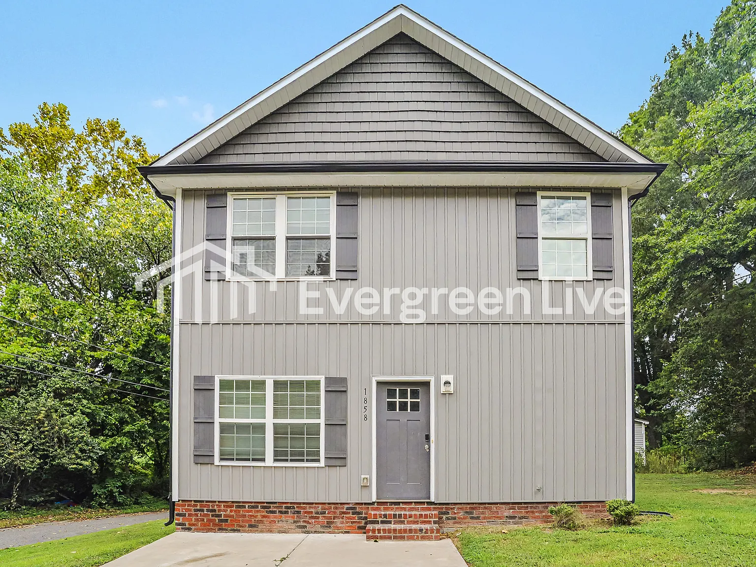 3 bed, 2.5 bath, 1300 sqft, $1,545 — Photo 1