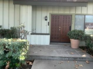 10104 Karmont Ave, South Gate, CA 90280
