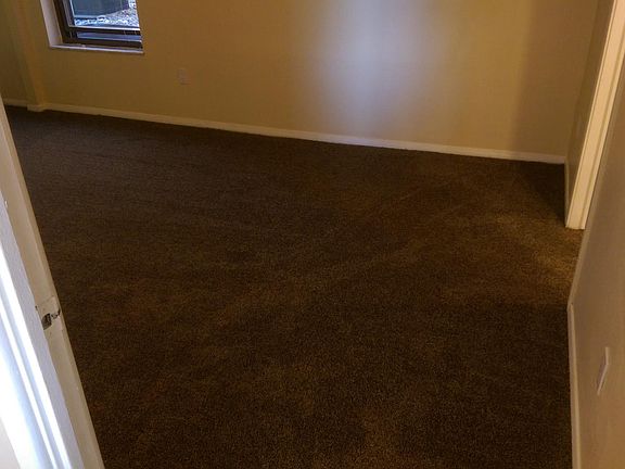 3rd image of 2500 Warsaw Ave #0