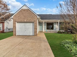 1631 Beaconcrest Cir, Murfreesboro, TN 37128