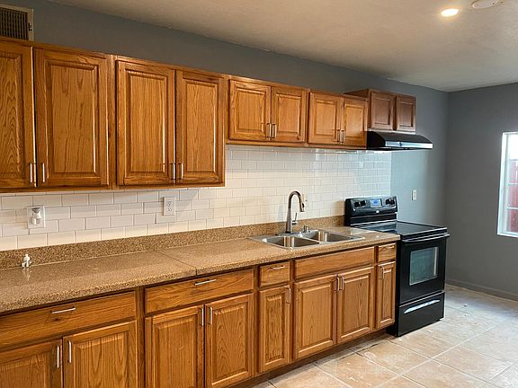 Newly upgraded kitchen.