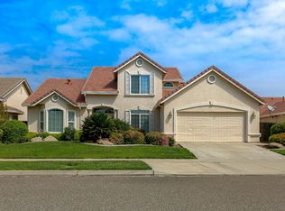 1351 Luke Dr, Merced, CA 95340