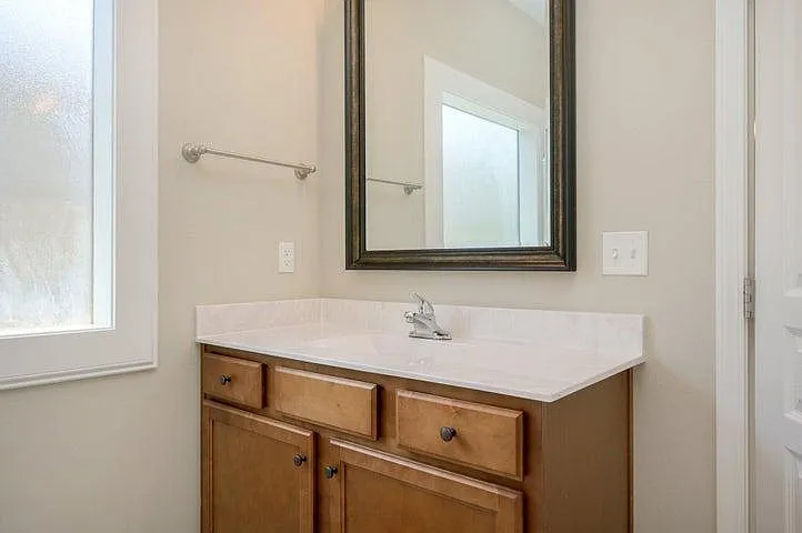 2239 Tom St — Photo 19