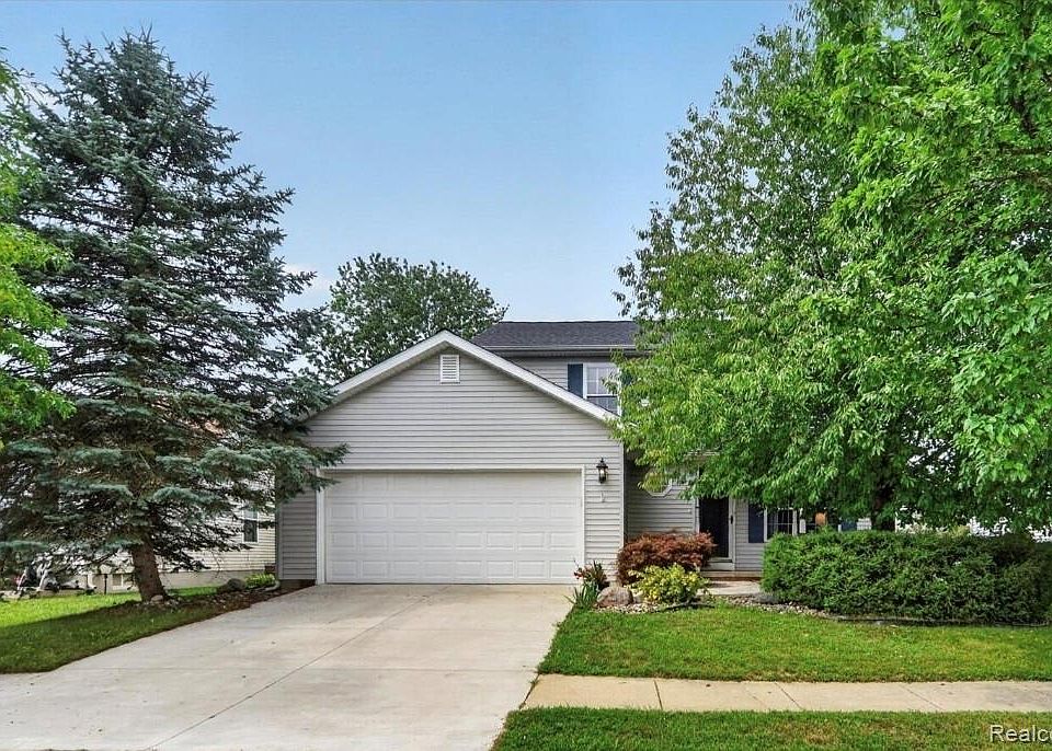 1st image of 735 Pinegate Dr