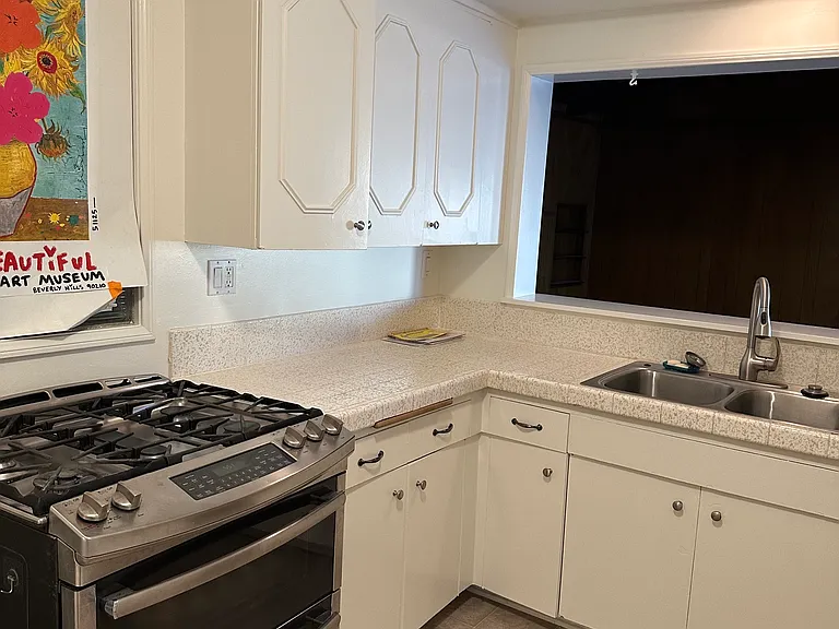 8420 Casaba Ave — Photo 40