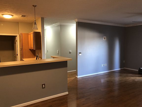 4th image of 1155 Fairman Way Unit 105