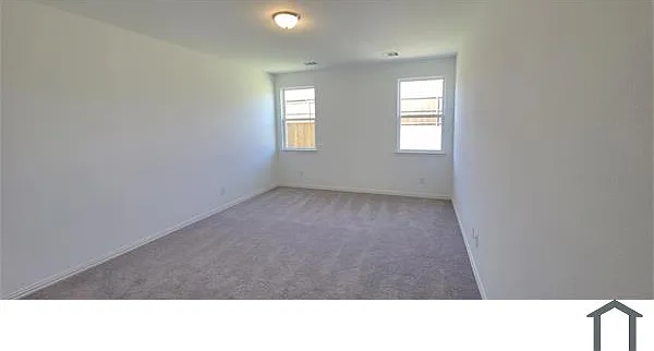 1823 Bachman Ln — Photo 7