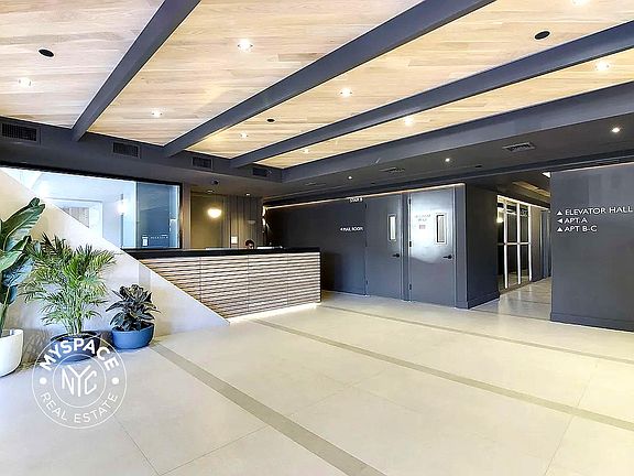 4th image of 1326 Ocean Ave #7W