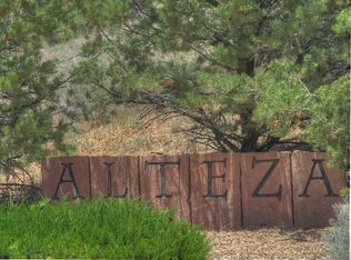 30 Alteza, Santa Fe, NM 87508