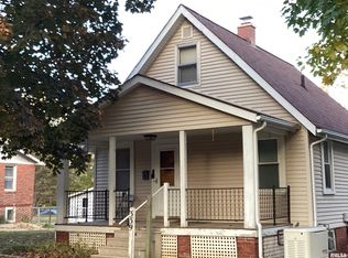 339 N Cone St, Farmington, IL 61531