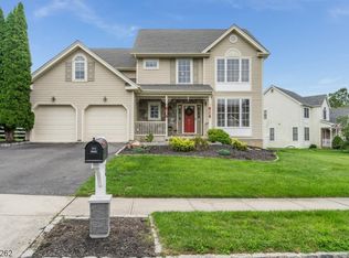 120 Pudding Stone Way, Phillipsburg, NJ 08865