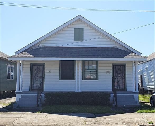 1st image of 829-31 Monroe St