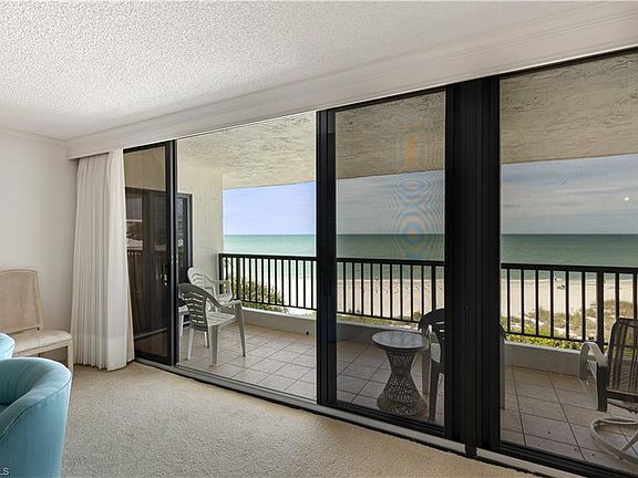 4th image of 2379 Gulf Shore Blvd N #404