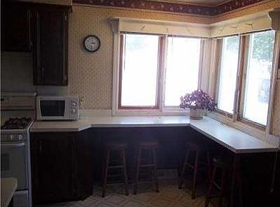 4th image of 2209 Union Ave