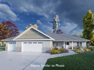 1760 Betty Jean Ln, Green Bay, WI 54313