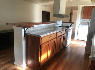 420 S Pecan St, Bells, TX 75414