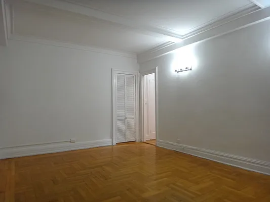 Rented by Everrock Equities | media 21