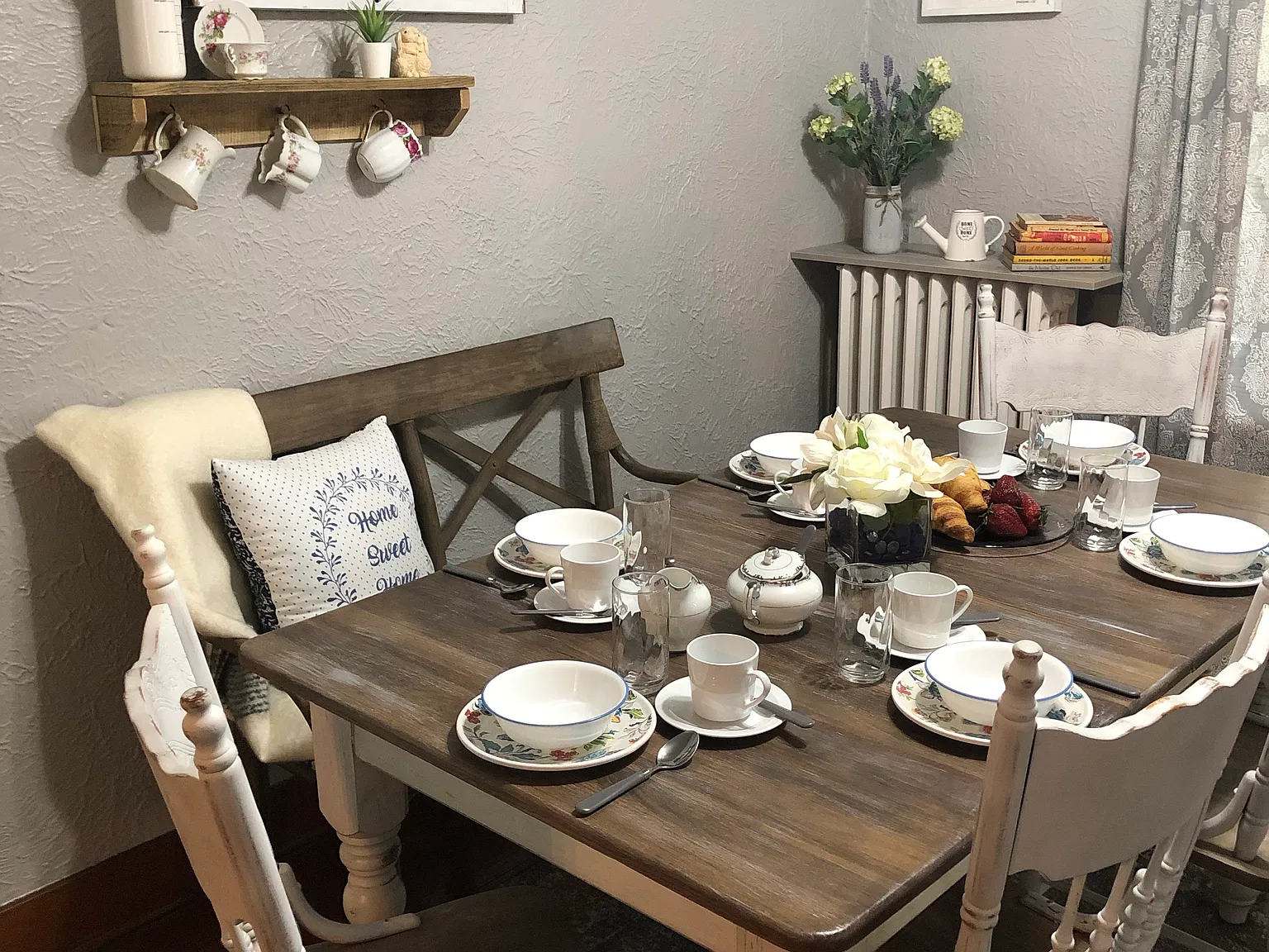 2 bed, 1000 sqft, $2,000 — Photo 2