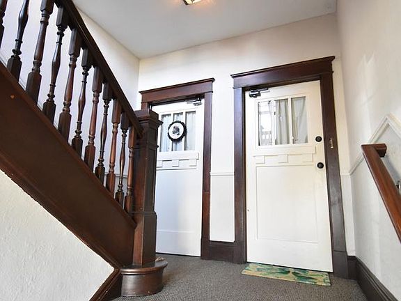 5th image of 644 Dayton Ave