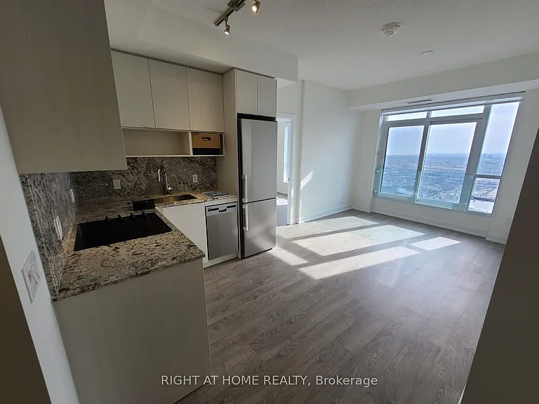 7 Mabelle Ave #4001 — Photo 16