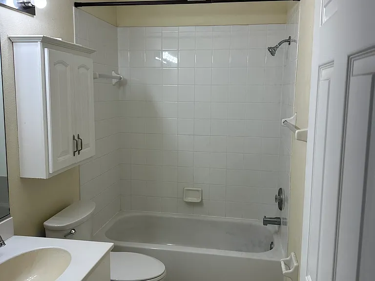 5822 28th St E — Photo 7