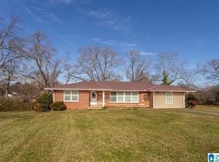 909 County Line Rd, Oxford, AL 36203