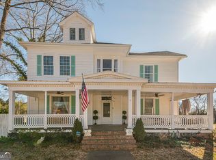 1208 N Broad St NE, Rome, GA 30161