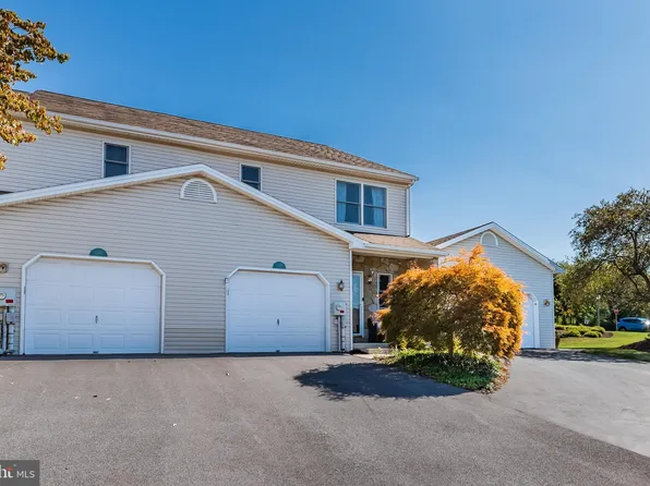 1310 Norway Maple Ct, New Cumberland, PA 17070