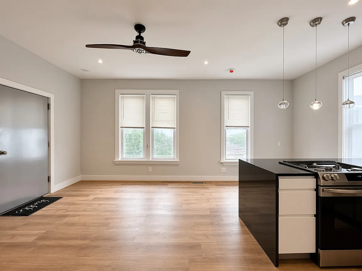 253 Federal St — Photo 2