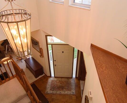 3rd image of 2711 Copperhill Dr