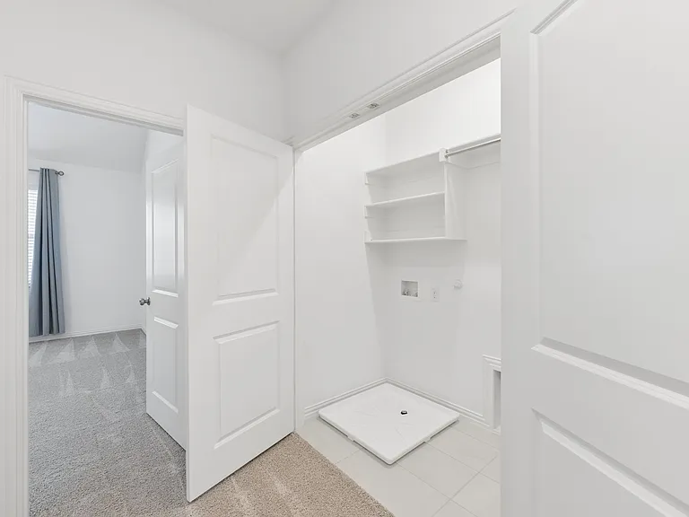 4532 Tripp St — Photo 5