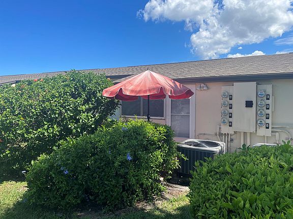 2nd image of 2931 Ashley Dr W APT E