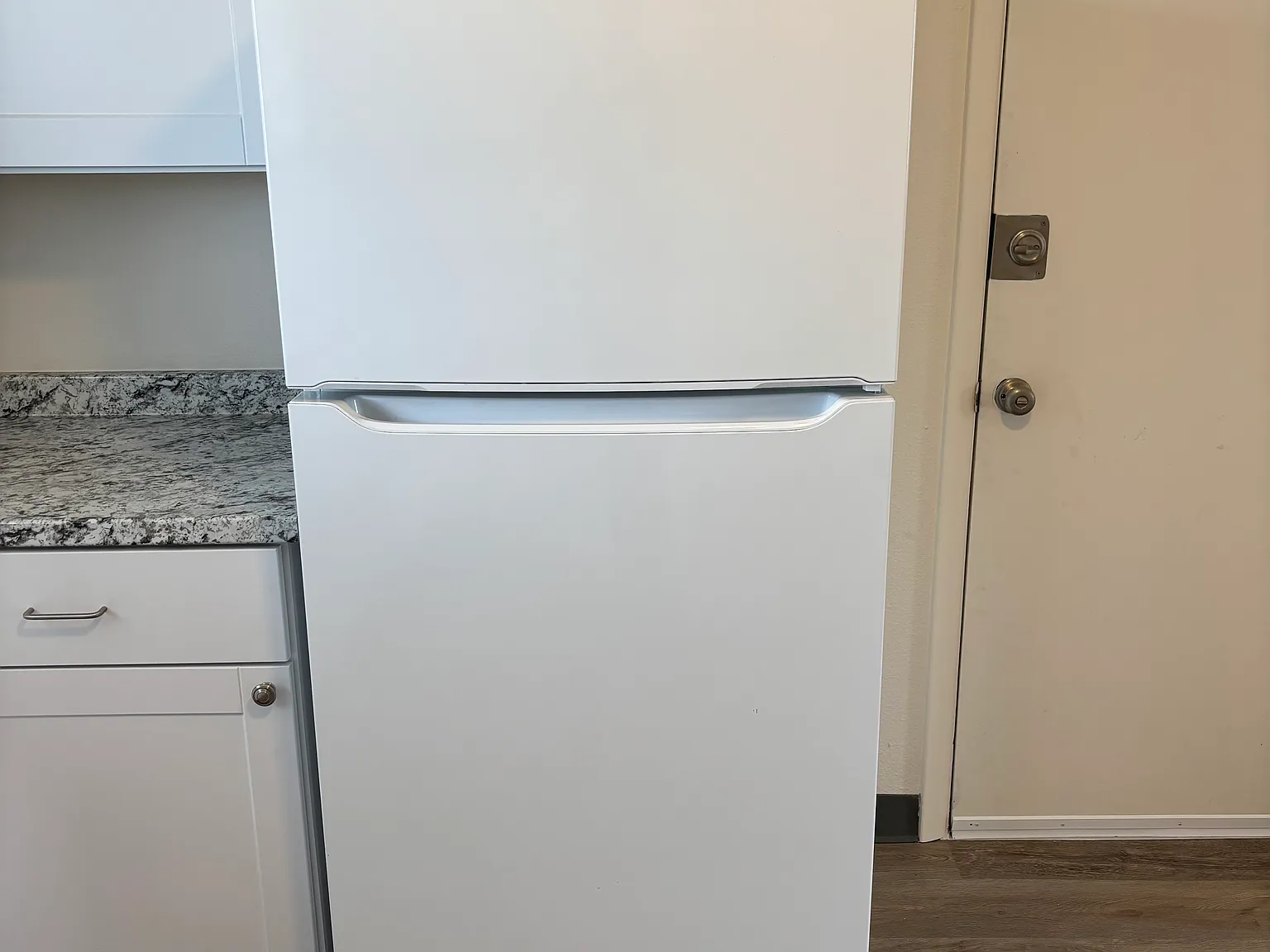 2 bed, 800 sqft, $1,600 — Photo 4