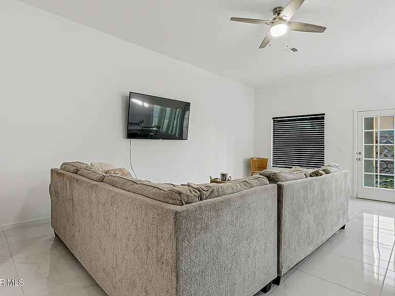 13808 Paseo Sereno Dr — Photo 15
