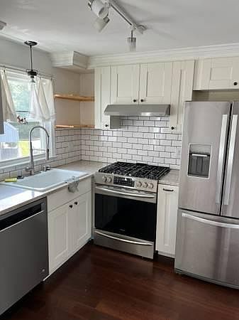 1st image of 12 Bluestone Dr #12