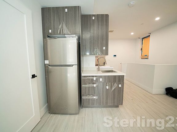 3rd image of 47-58 43rd St #1A