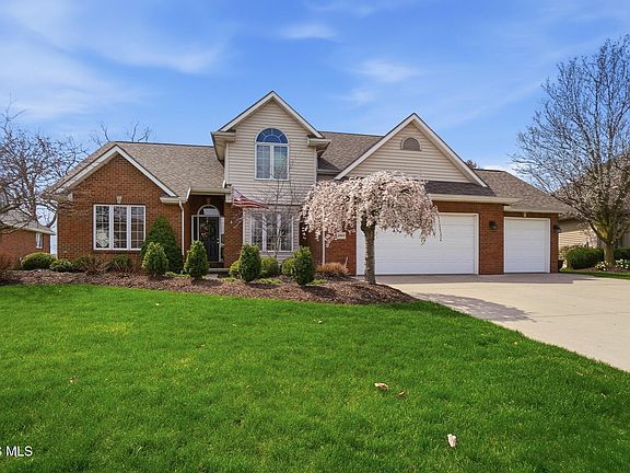 2nd image of 8464 Indian Lake Dr