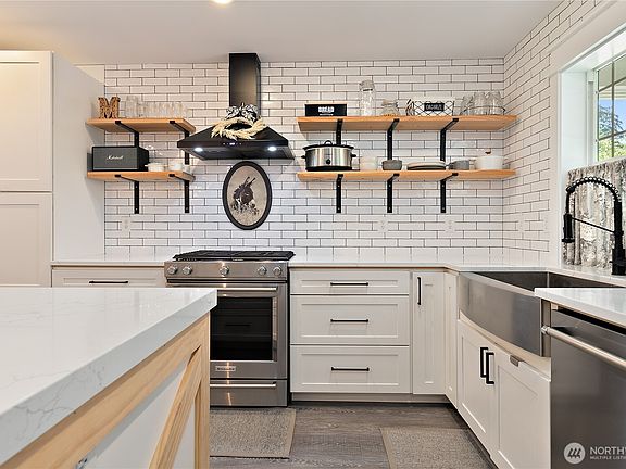 5th image of 1145 Cosper Street